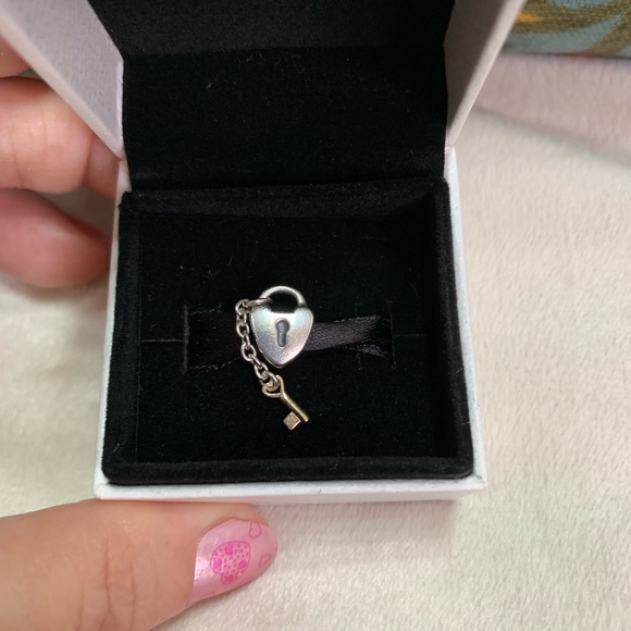 Pandora Key to My Heart two tone 14k charm box - Picture 3 of 5
